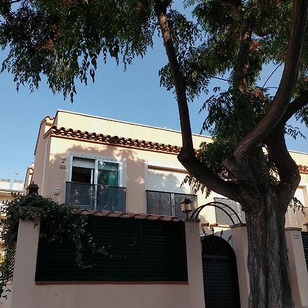 Vila Lydia Cambrils Exterior foto
