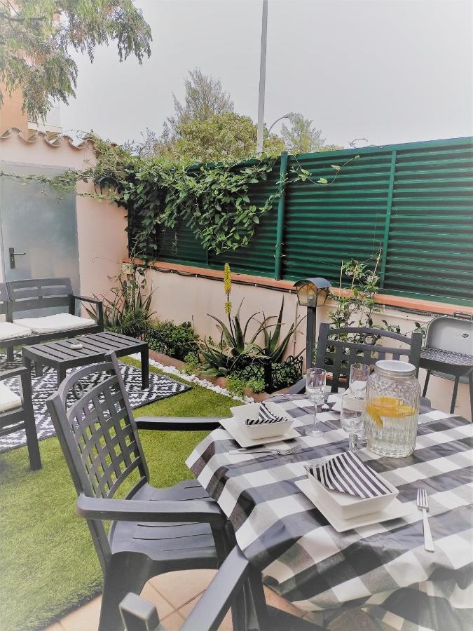 Vila Lydia Cambrils Exterior foto