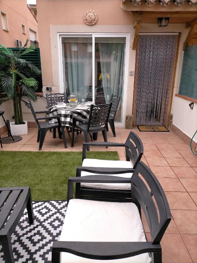 Vila Lydia Cambrils Exterior foto